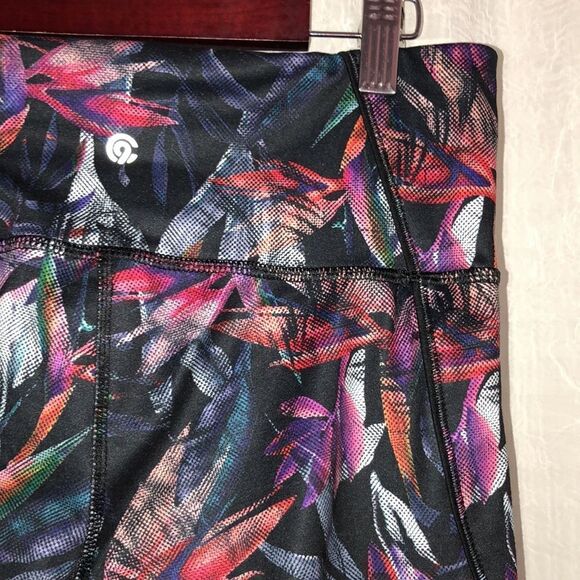 Champion S Black Multicolored Active Cropped Leggings Tropical Print Mesh - Picture 10 of 16